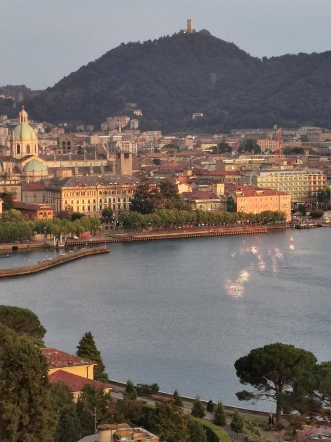 Veranda Lake View Como Buitenkant foto