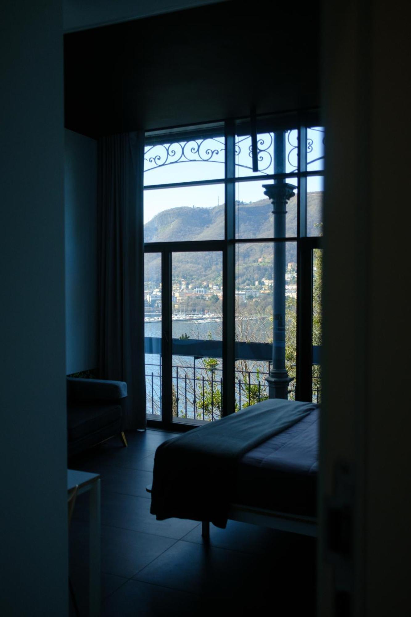 Veranda Lake View Como Buitenkant foto